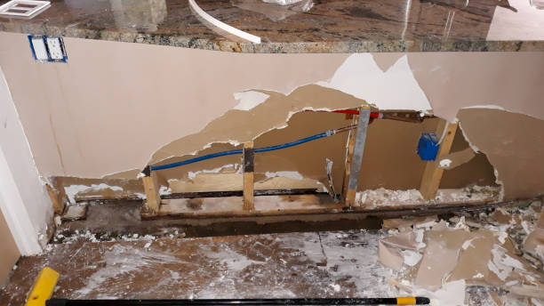 24/7 water damage repair in Old Hill, CT